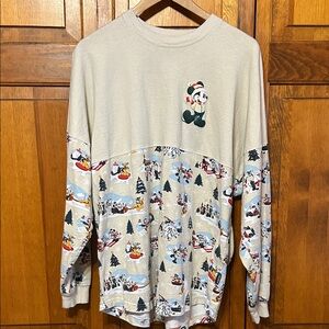 WDW Spirit Jersey Winter / Christmas / Holiday themed.